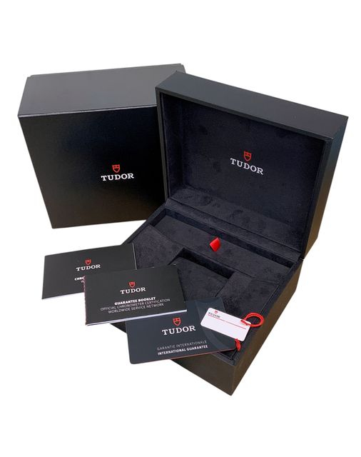 Tudor Black Bay Chrono M79363N-0002 Image 4